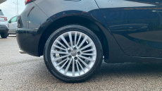 Vauxhall Astra 1.6T 16V 200 Elite Nav 5dr Petrol Hatchback